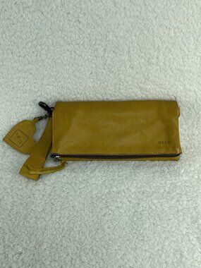 Mikoleon Artisan Crafted Guatemalan Leather Mustard Folding Card Wallet RARE